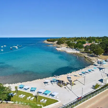 Albatross Mobile Homes On Park Umag *