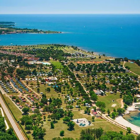 Albatross Mobile Homes On Park Umag