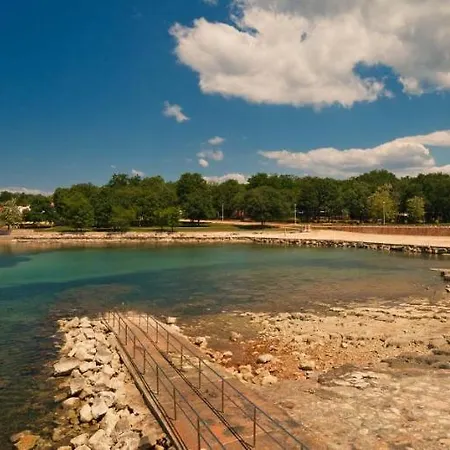 Kompleks wypoczynkowy Albatross Mobile Homes On Park Umag Karigador