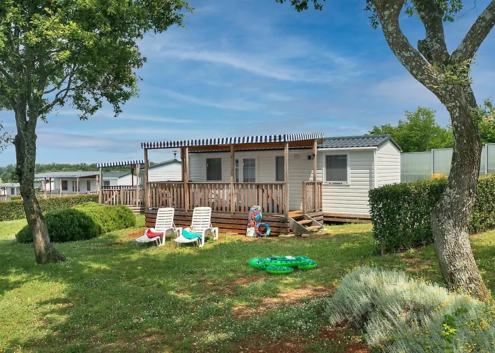Albatross Mobile Homes On Park Umag Karigador