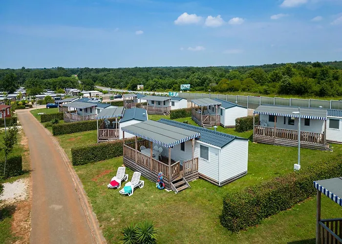 Albatross Mobile Homes On Park Umag